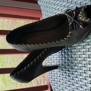 Chinese Laundry olive green Peep toe shoes